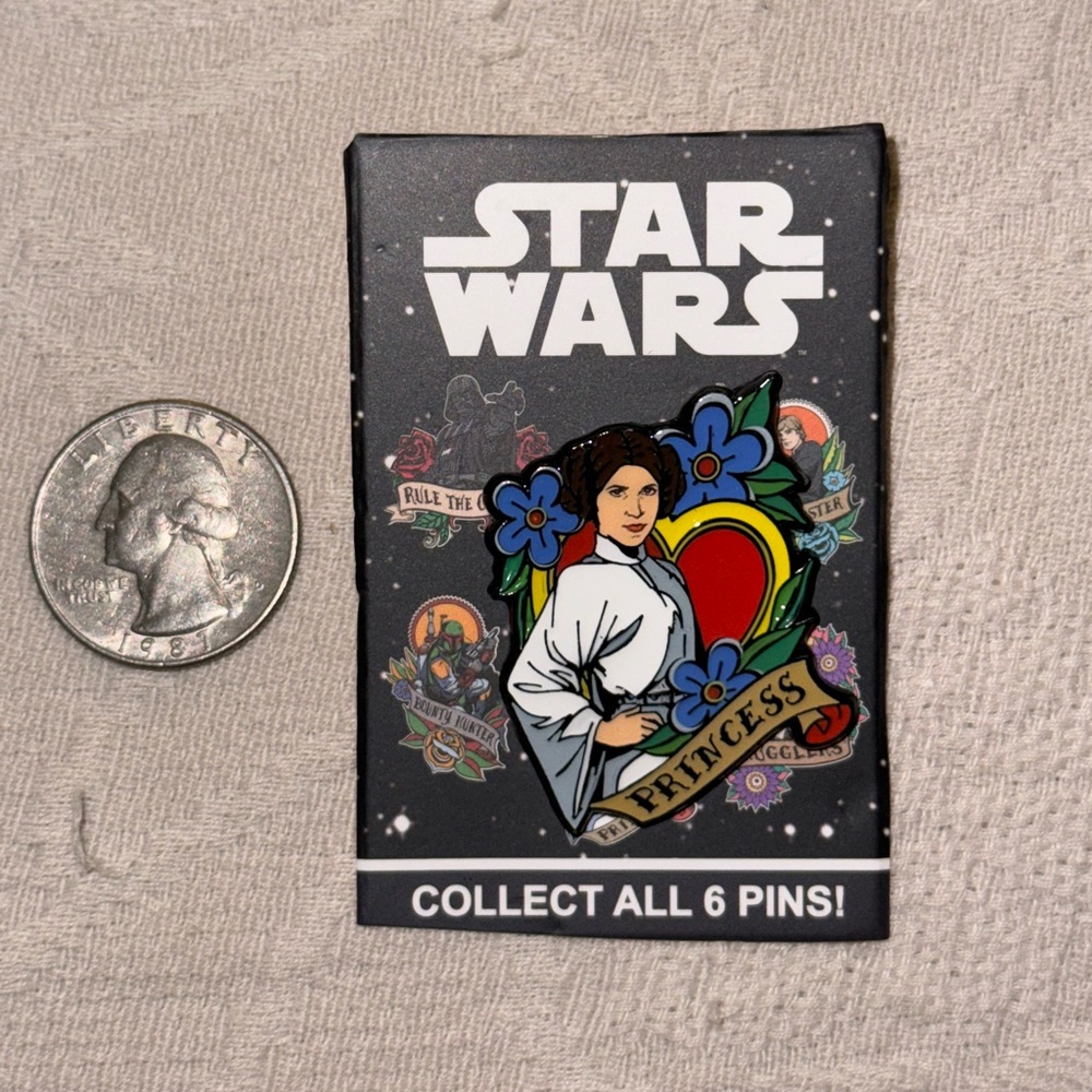 Disney Star Wars mystery pin